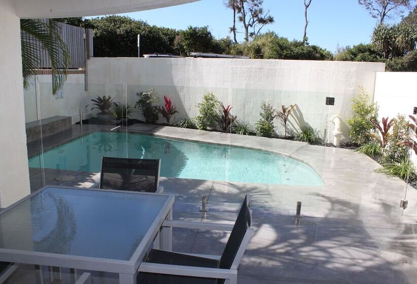 דירת פרמיום 2 חדרי שינה, Camargue Beachfront Apartments