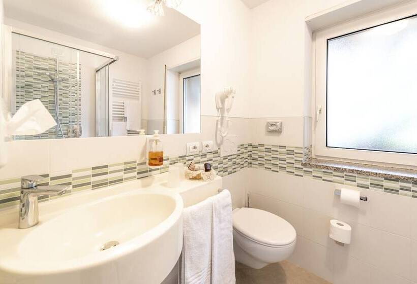 マウンテンビュースタンダードルーム, Alpe