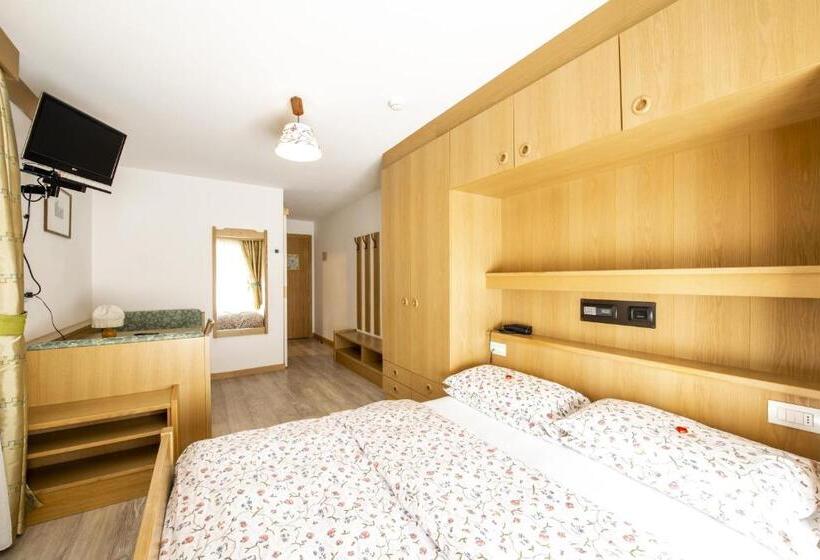 マウンテンビュースタンダードルーム, Alpe