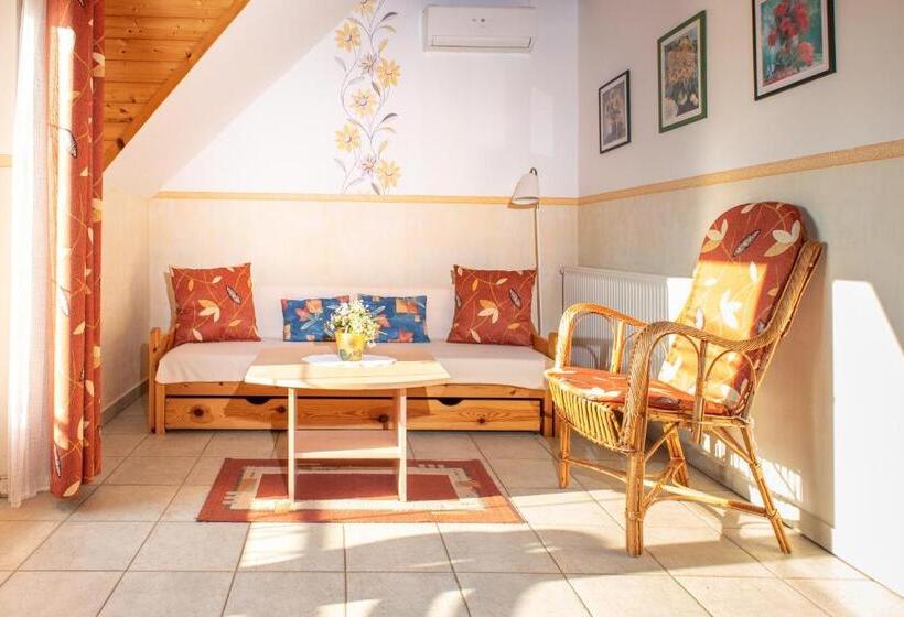 带1个卧室的公寓, Andrea Wellness Garden