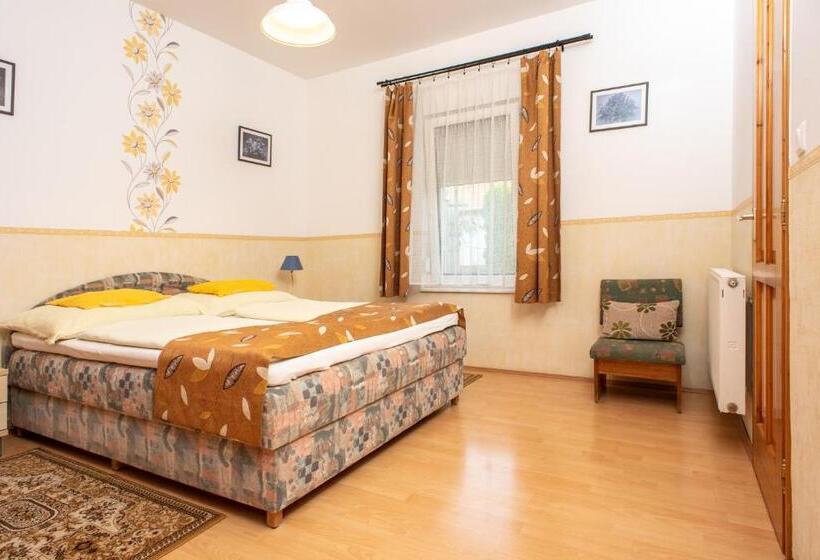 带1个卧室的公寓, Andrea Wellness Garden