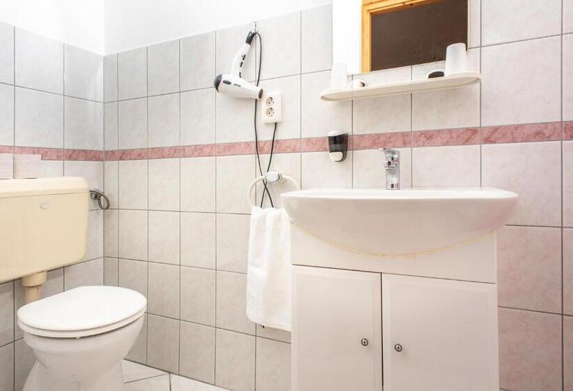 带1个卧室的公寓, Andrea Wellness Garden