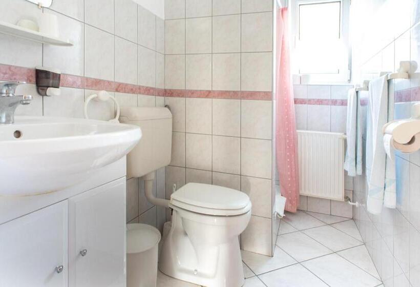 带1个卧室的公寓, Andrea Wellness Garden