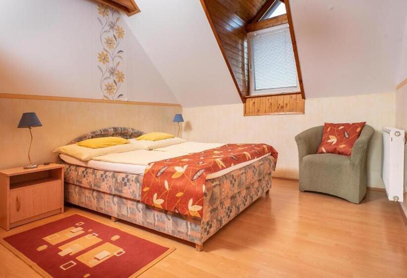 带2个卧室的公寓, Andrea Wellness Garden