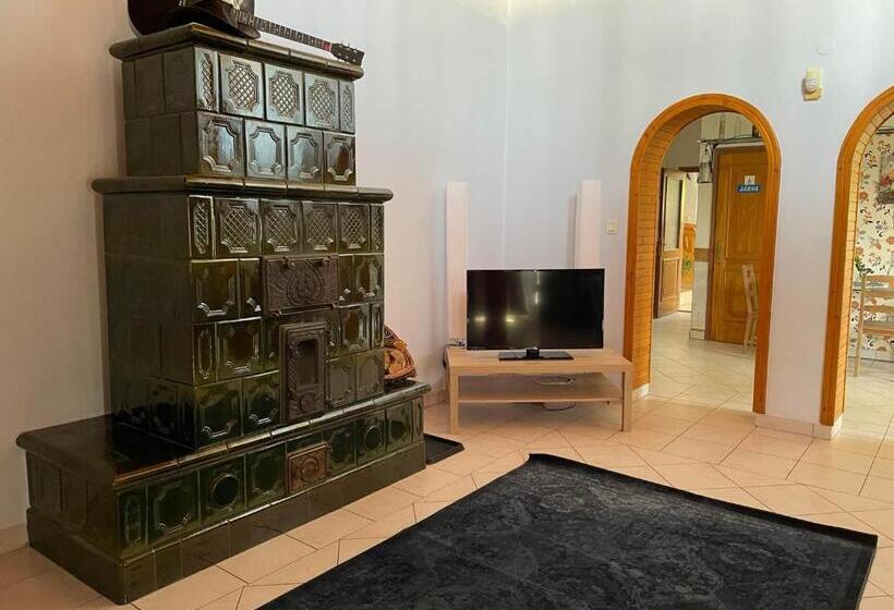 带1个卧室的豪华公寓, Andrea Wellness Garden