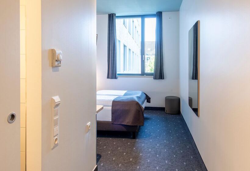 Номер Стандарт, B&b Hotel München Trudering