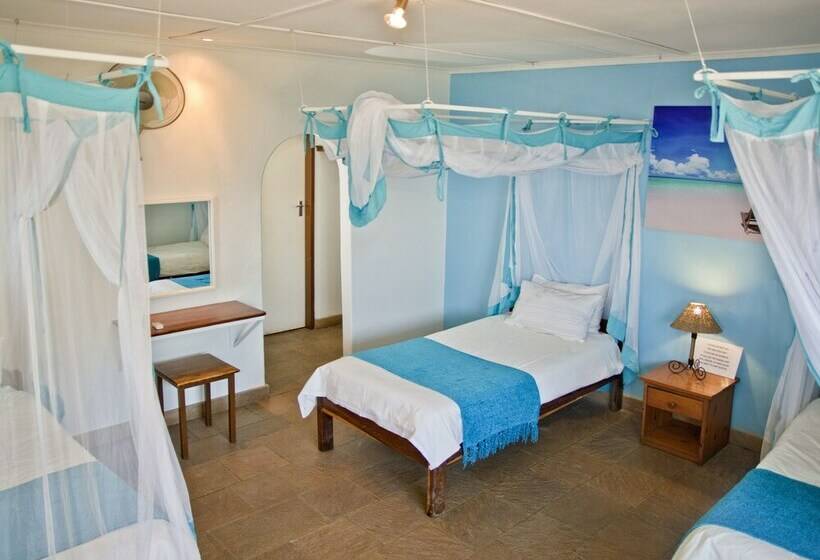 اتاق استاندارد سه نفره, Eagles Rest