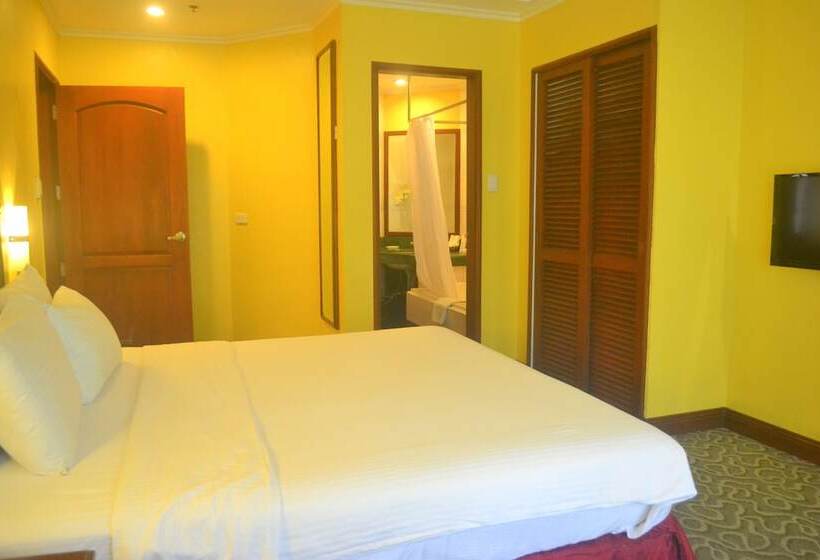 Suite Executive, Elizabeth Baguio