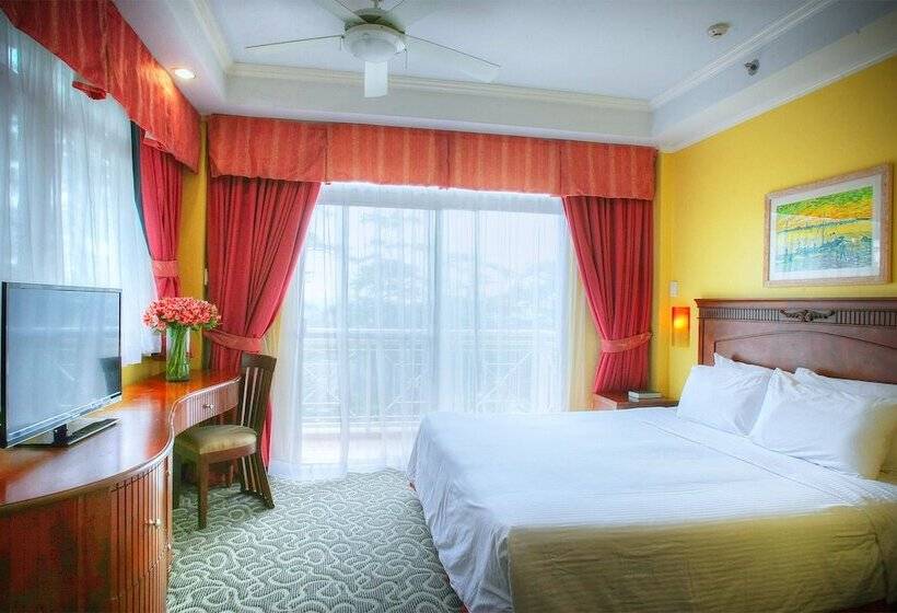 סוויטה אקזקיוטיב, Elizabeth Baguio