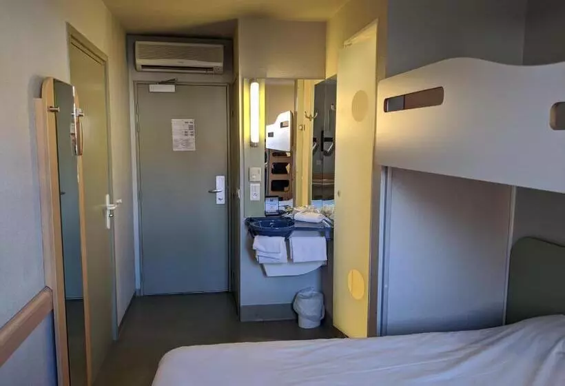 スタンダードトリプルルーム, Ibis Budget Saintomer Centre