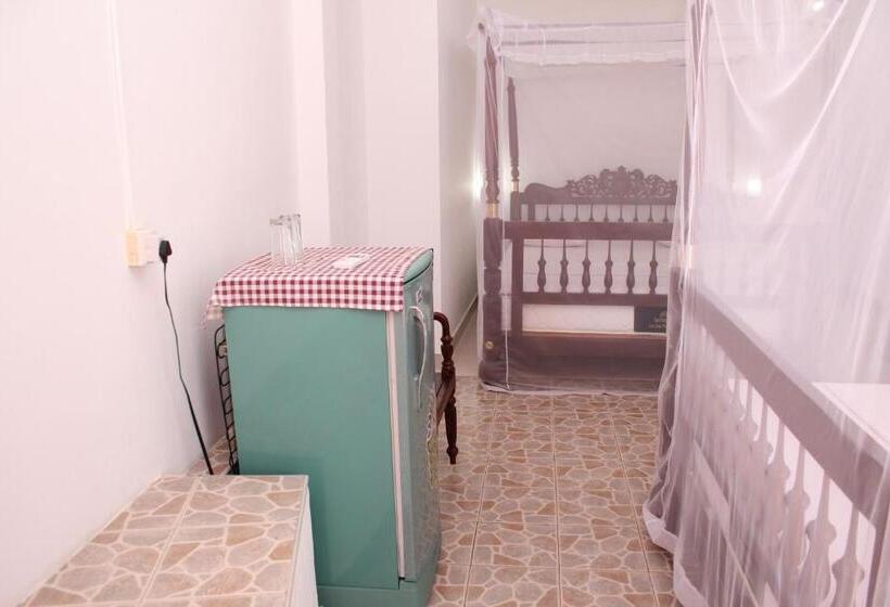 غرفة ديلوكس ثلاثية مطلة على البحر, Jagabay Resort & Surfing School