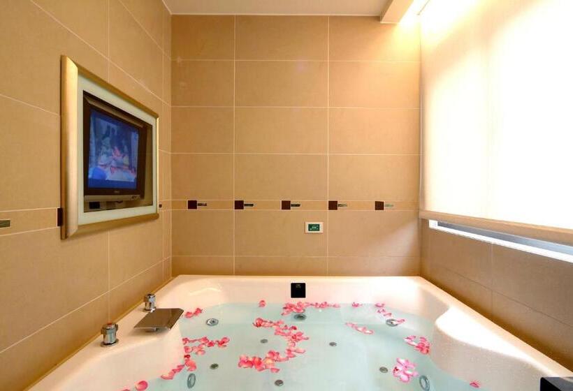 اتاق استاندارد, Jingan Classic Inn