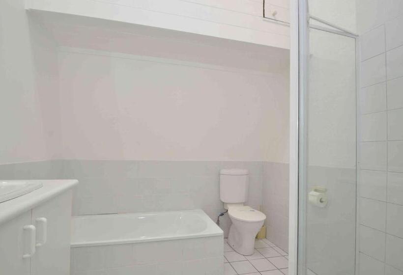 ‫فيلا غرفة نوم واحدة, Le Court Villas