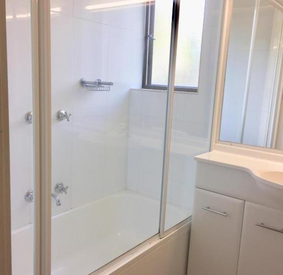 فيلا غرفتين نوم, Le Court Villas