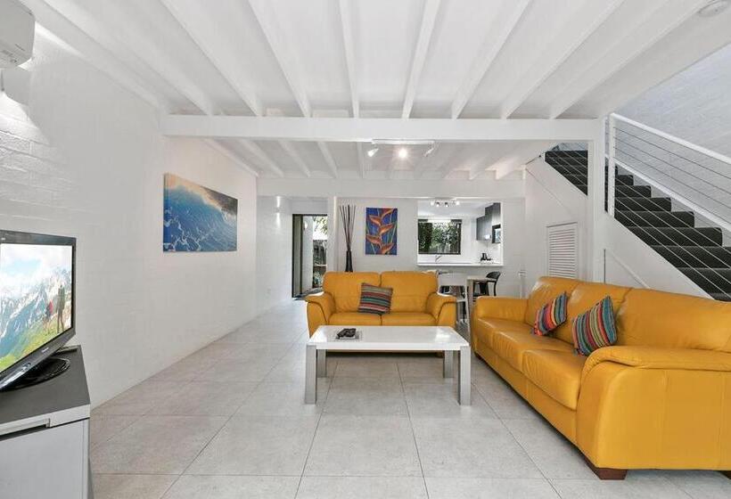 فيلا ديلوكس غرفتين نوم, Le Court Villas