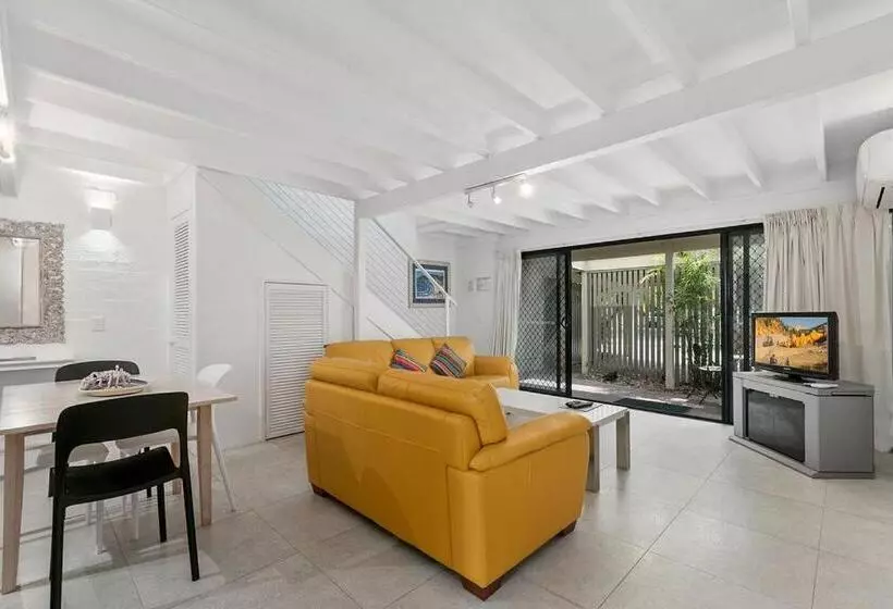 ２ベッドルームのデラックスビラ, Le Court Villas
