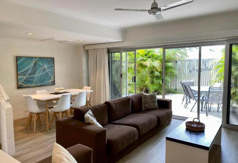 침실 3개 빌라, Le Court Villas