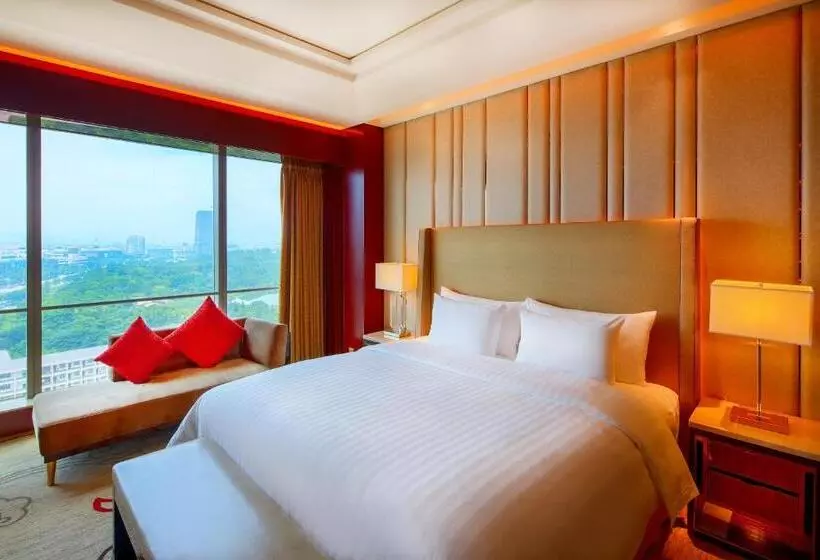 キングサイズベッドのスタンダードルーム, Sanding New Century Grand Hotel Yiwu