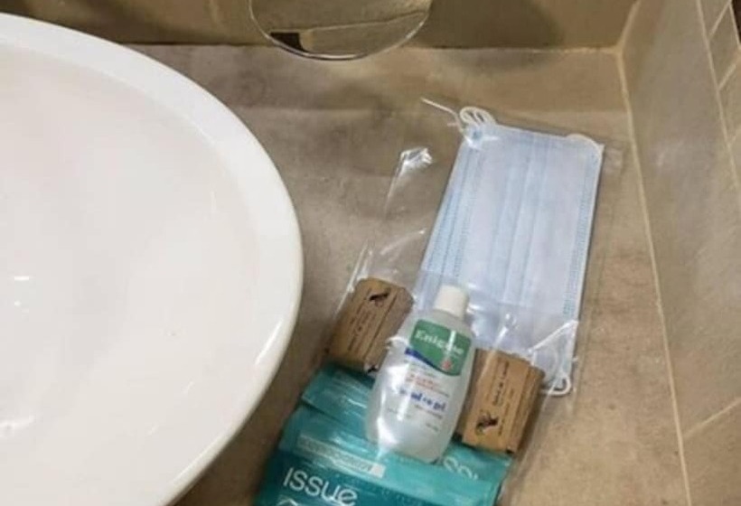 חדר פרמיום לארבעה, Selva De Laurel