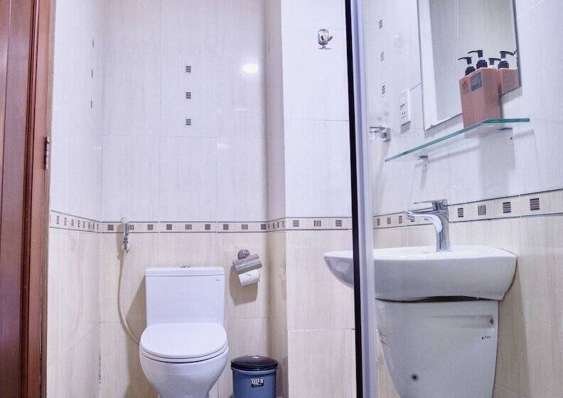 اتاق اجرایی سه نفره, Spring House Saigon Central Park