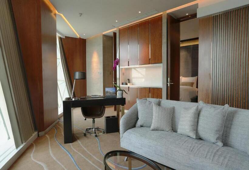 جناح, Sunrise Kempinski