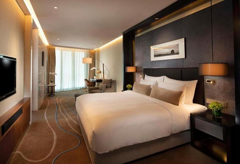 جناح مطل على البحيرة, Sunrise Kempinski