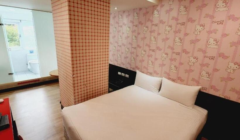 Standardrum, Ximen Garden Inn