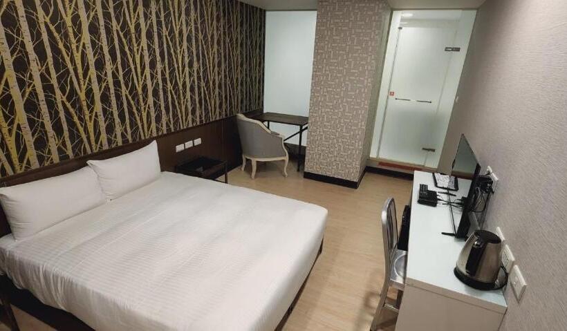 Standardrum, Ximen Garden Inn