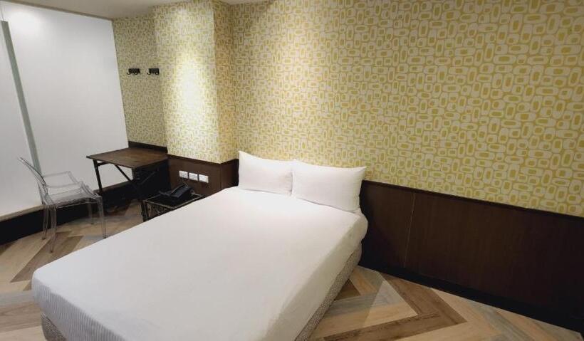 Standardrum, Ximen Garden Inn