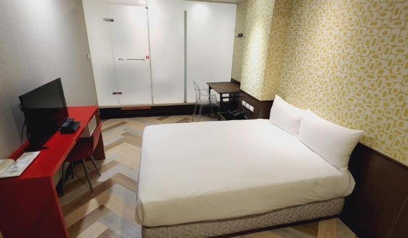 Standardrum, Ximen Garden Inn