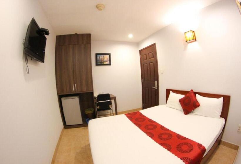 اتاق استاندارد, Sao Nam Hotel   Bui Vien Walking Street