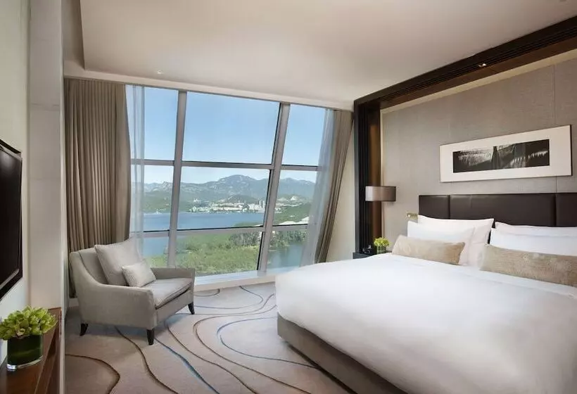 Deluxe-sviitti, Sunrise Kempinski