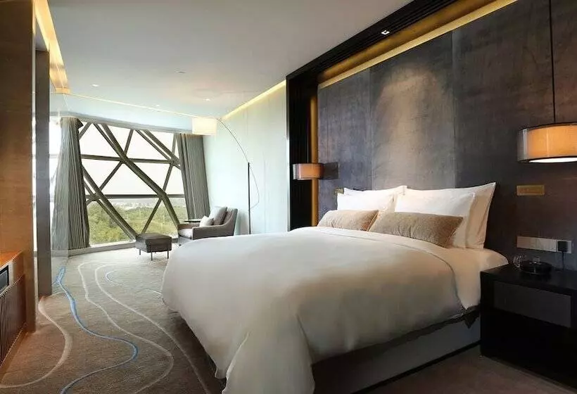 Deluxe-sviitti, Sunrise Kempinski