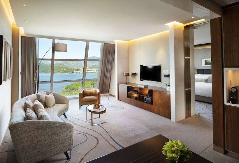 سوییت لوکس, Sunrise Kempinski