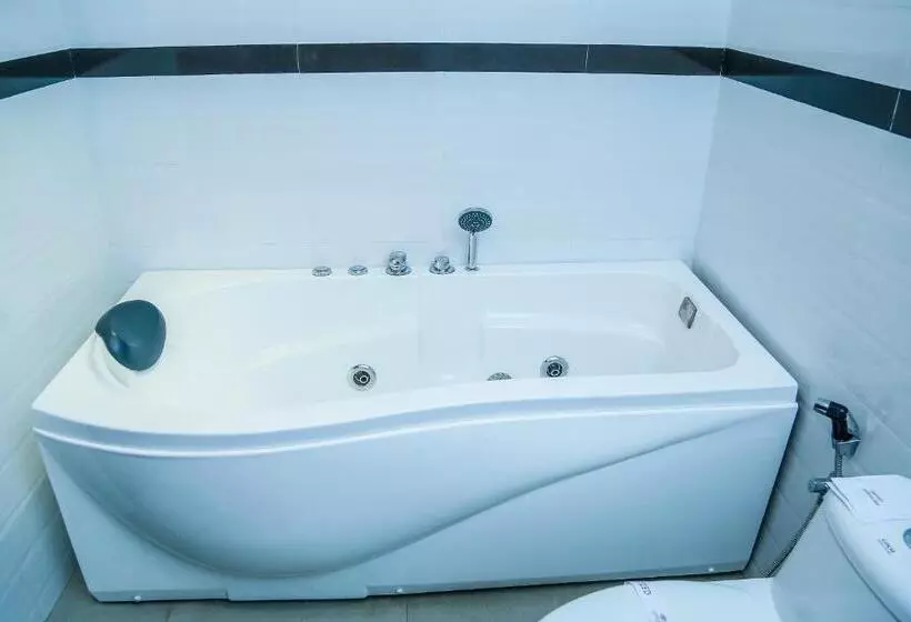 ジュニアスイート, The Covanro Airport Hotel   Katunayake