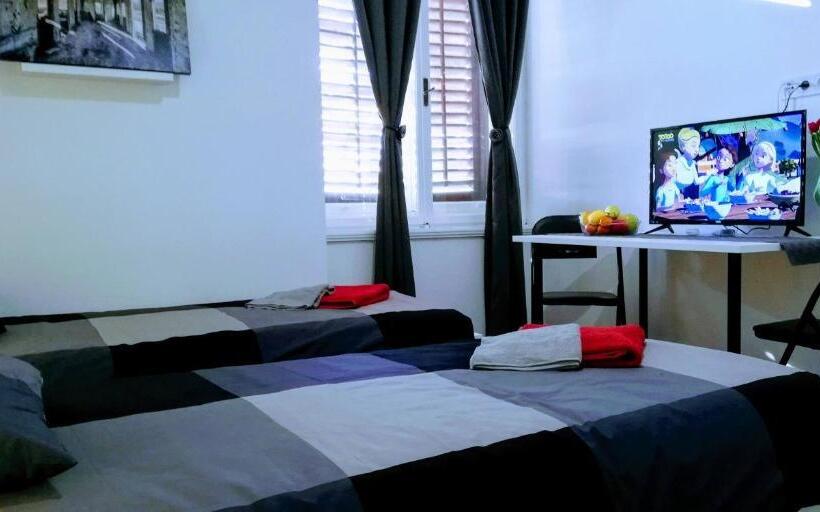 带城市景观的标准间, Pula Center Rooms