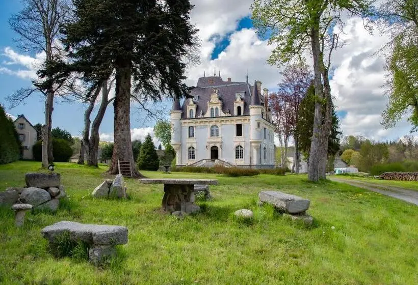 Camera Standard Vista Giardino, Château De Chazelpaud