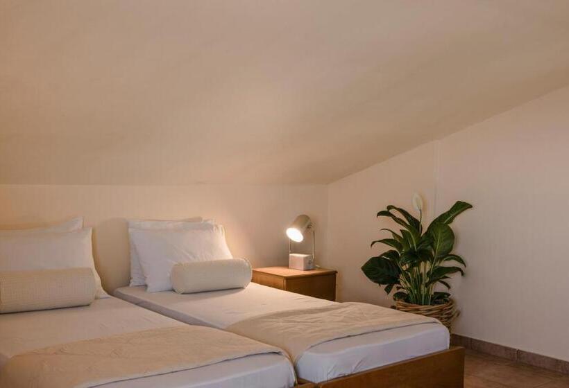 סוויטה משפחתית, Griffon Kymi Hotel Previously Known As Valledi Village