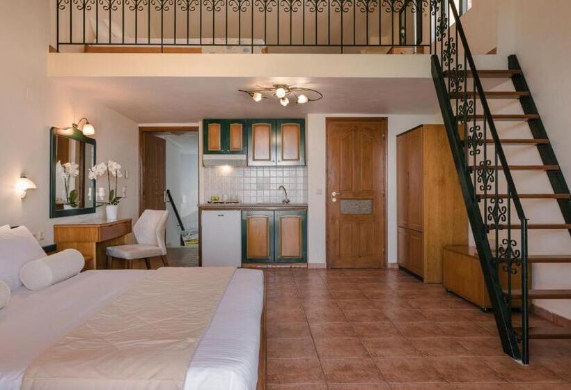 סוויטה משפחתית, Griffon Kymi Hotel Previously Known As Valledi Village