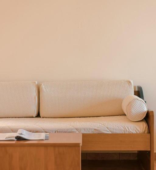 סוויטה נוף לים, Griffon Kymi Hotel Previously Known As Valledi Village