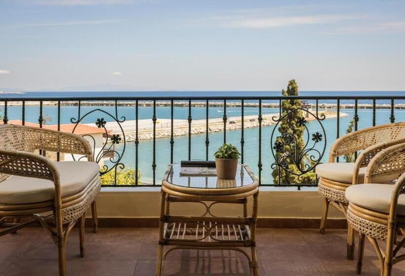 סוויטת ג'וניור נוף לים, Griffon Kymi Hotel Previously Known As Valledi Village