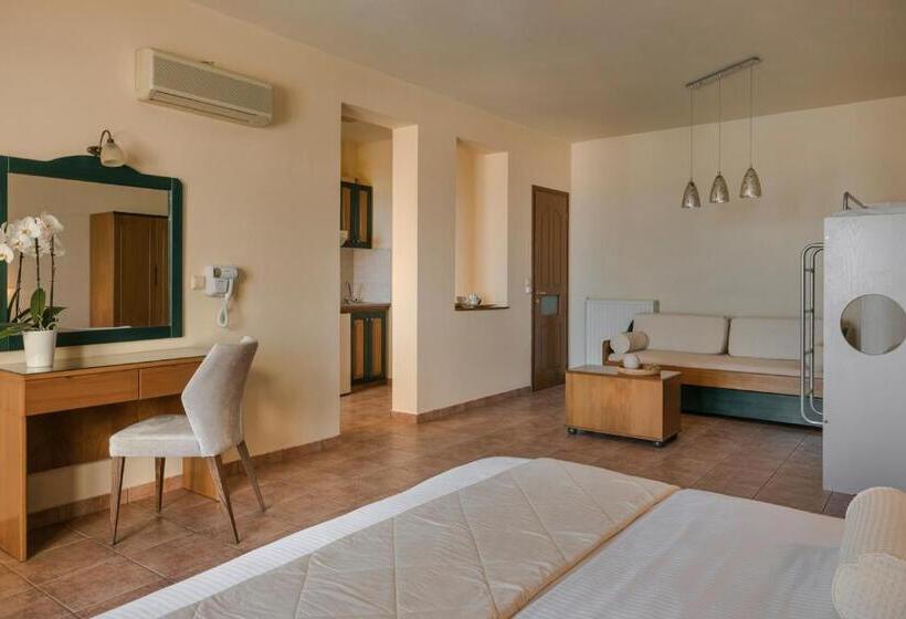 חדר משפחתי נוף לים, Griffon Kymi Hotel Previously Known As Valledi Village