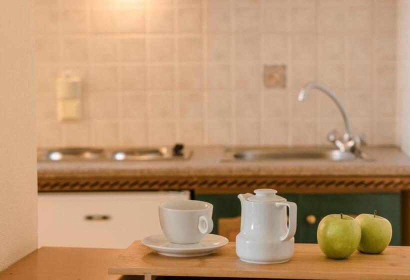 חדר משפחתי נוף לים, Griffon Kymi Hotel Previously Known As Valledi Village