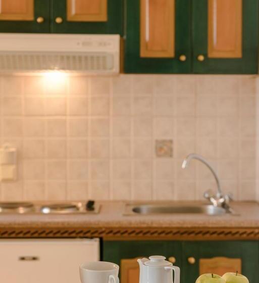 חדר משפחתי נוף לים, Griffon Kymi Hotel Previously Known As Valledi Village