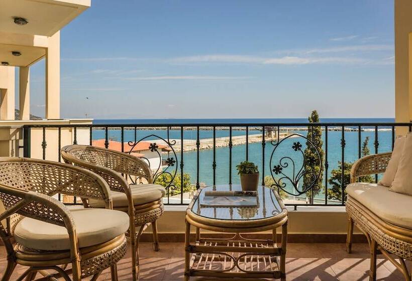 סוויטת ג'וניור נוף לים, Griffon Kymi Hotel Previously Known As Valledi Village