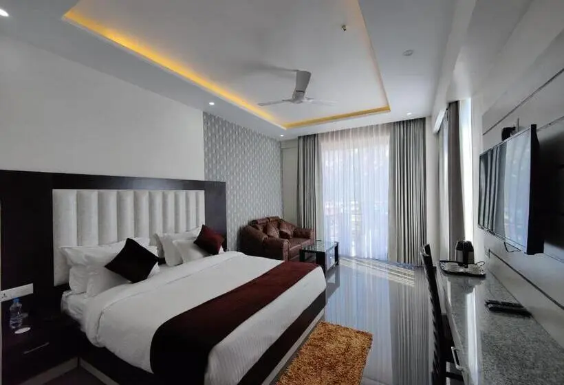 Standard-huone King-vuode, Aliza Inn And Suites By Srs Hotels