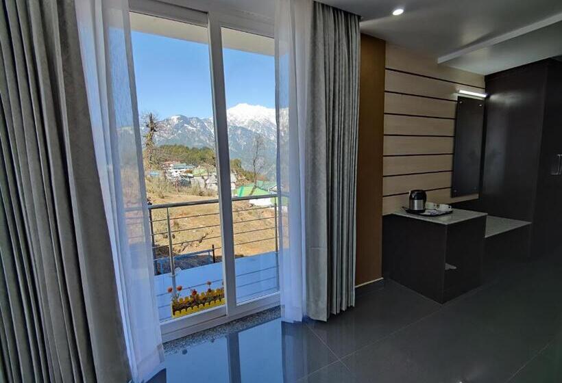 غرفة عائلية مطلّة علي الجبل, Aliza Inn And Suites By Srs Hotels