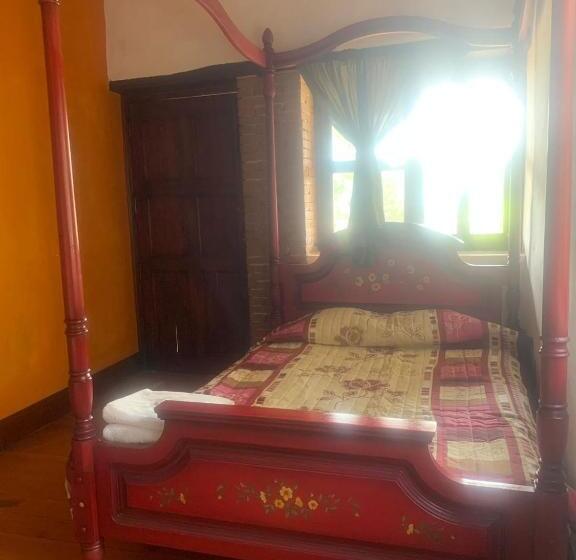 غرفة عائلية, Hacienda Venta De Guadalupe