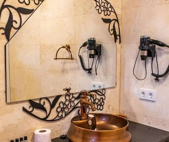 Perhesviitti, Selimiye Lime Garden Otel