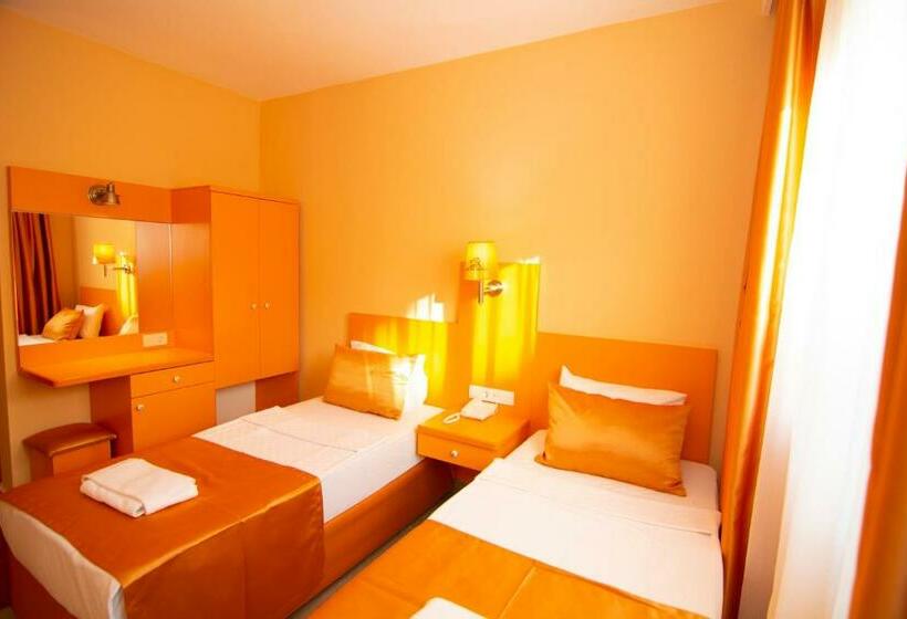 スタンダードルーム, Avlion Boutique